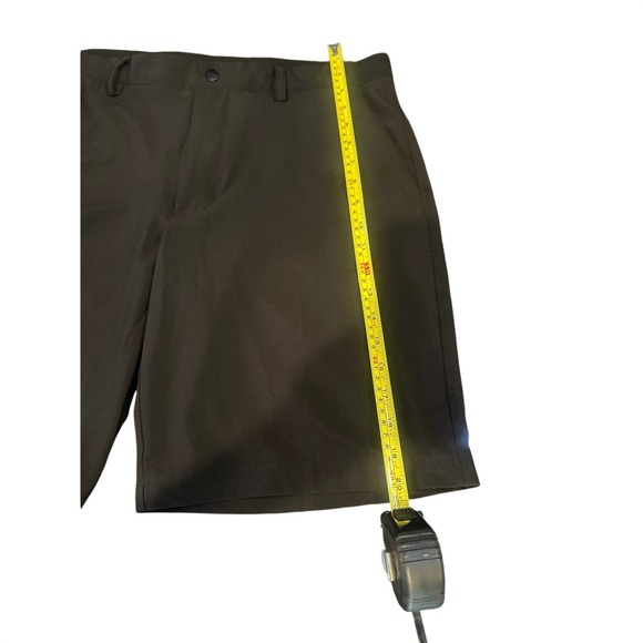 Greg Norman Collection Other - Greg Norman Shark Mens Black Performance Golf Shorts Size 34 Stretch Flat Front